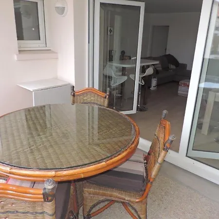 T3 Centre 4/6 Pers,terrasse Et Parking شقة *